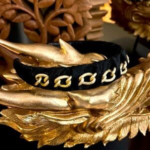 Black and gold beautiful headband NW!!!
